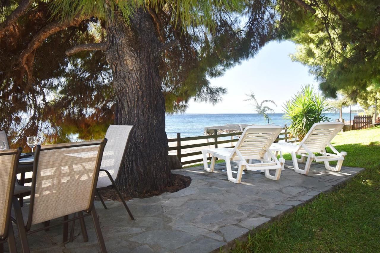 Barlee Beach Front House, Metamorfosi Exteriör bild